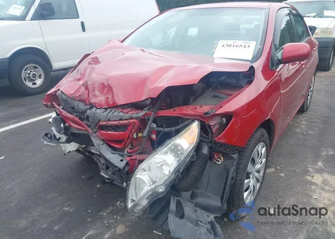 2012 Toyota Corolla Le z USA, uszkodzony, nr VIN 2T1BU4EE4CC780362